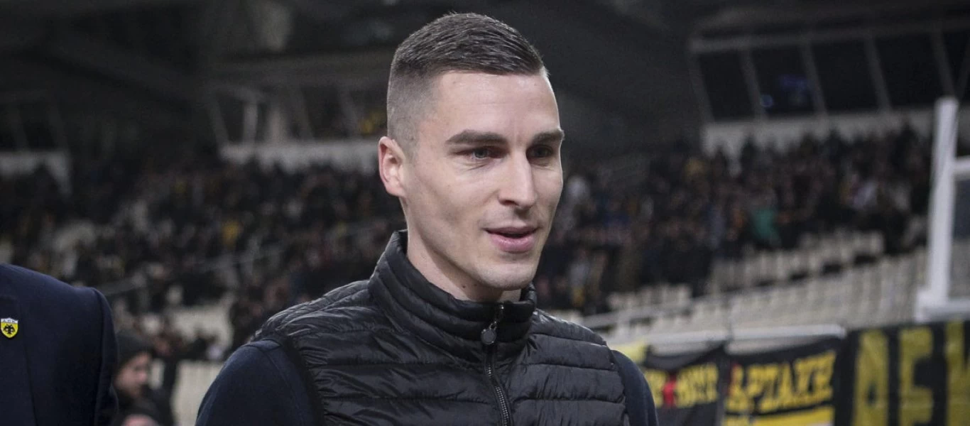 Γελένα Καρλέουσα: «Ο Βράνιες είναι υπεύθυνος για την κόλαση στη ζωή μου» (φωτό)